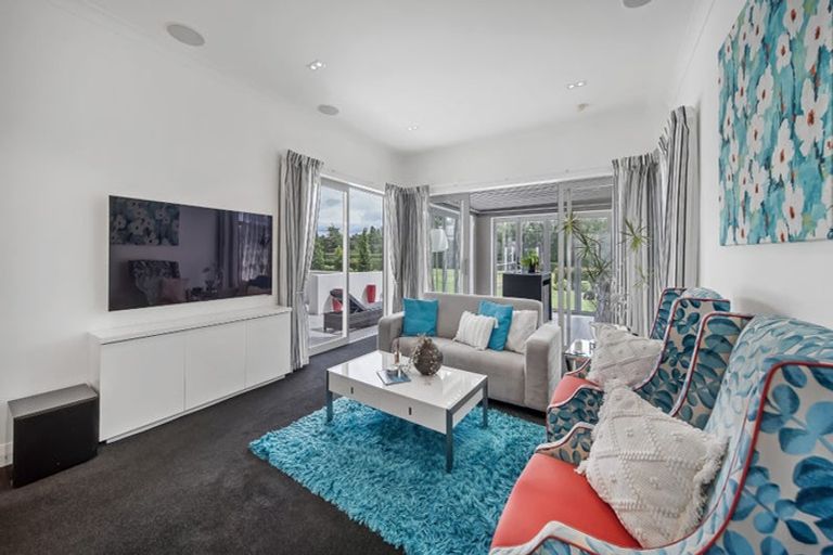 Photo of property in 11 Frisby Drive, West Melton, 7618