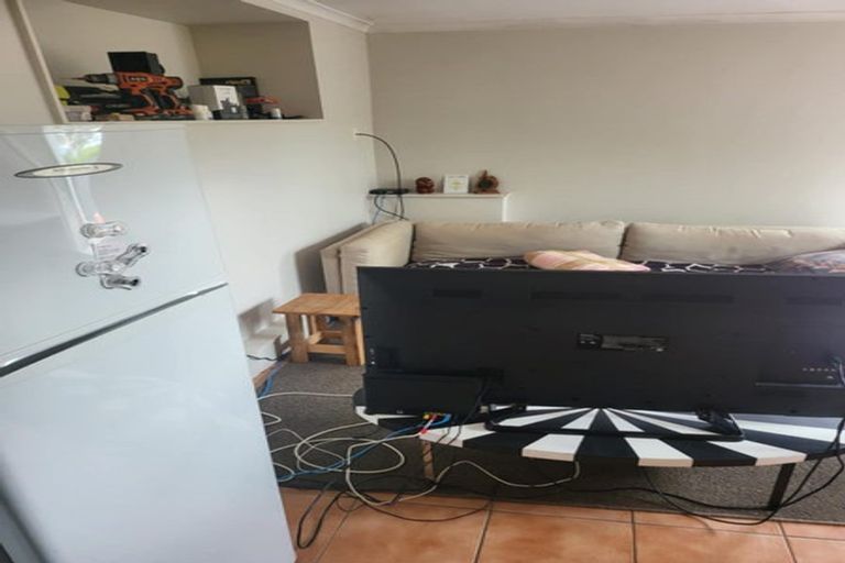 Photo of property in 18a Travancore Street, Island Bay, Wellington, 6023