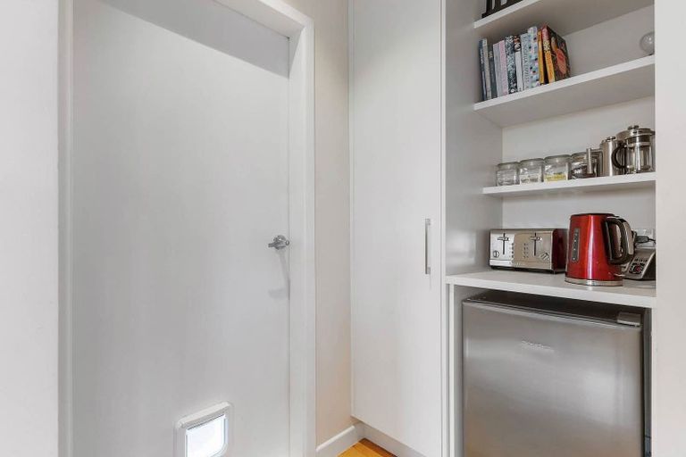 Photo of property in 6 Greenhill Crescent, Pakuranga, Auckland, 2010