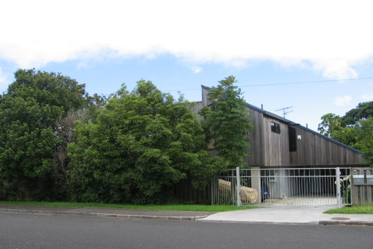 Photo of property in 4/2 Riverview Road, Panmure, Auckland, 1072