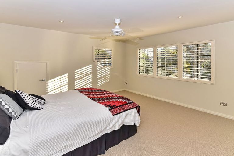 Photo of property in 241 Ponga Road, Opaheke, Papakura, 2584