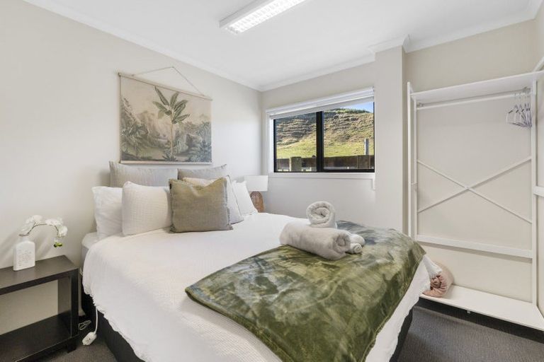 Photo of property in 20 Katelyn Place, Kinloch, Taupo, 3385