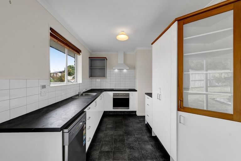 Photo of property in 25 Silvan Place, Bell Block, New Plymouth, 4312