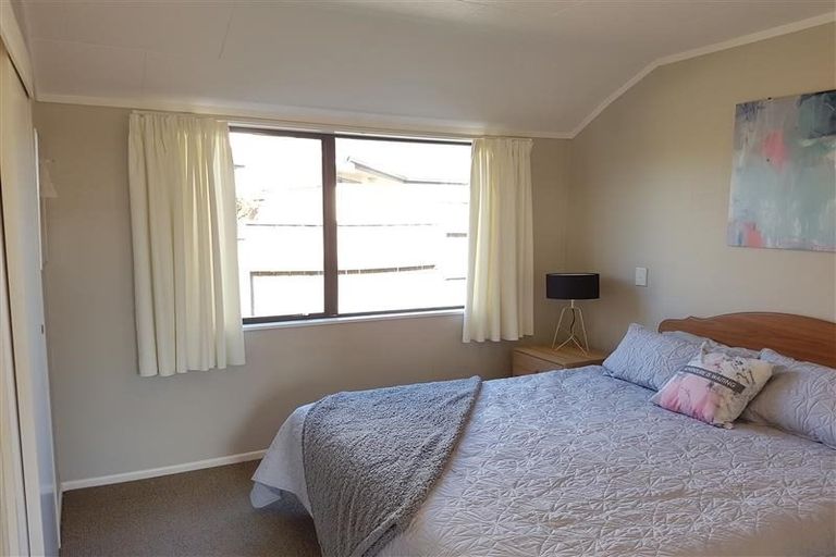 Photo of property in 29 Greenwood Place, Fitzherbert, Palmerston North, 4410
