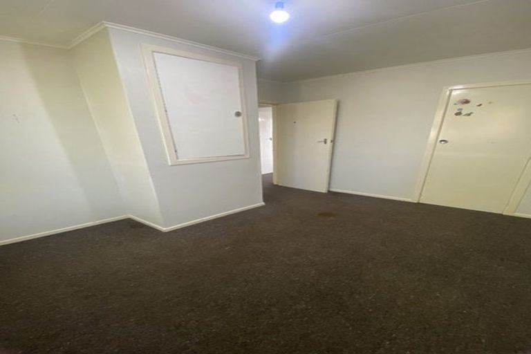Photo of property in 2/97 Clouston Park Road, Clouston Park, Upper Hutt, 5018