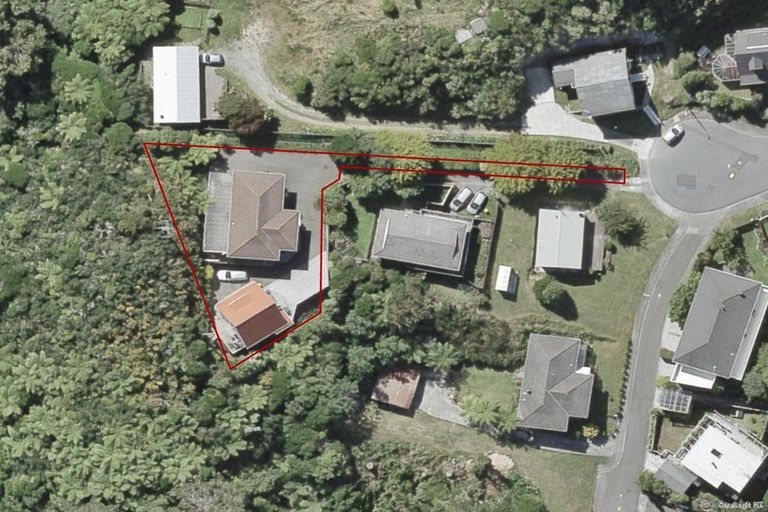 Photo of property in 113 Percy Dyett Drive, Karori, Wellington, 6012