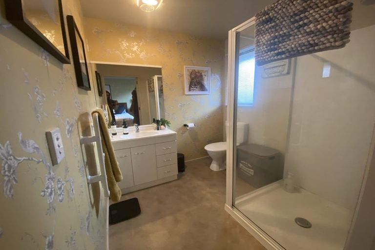 Photo of property in 16 Admiralty Place, Waikawa, Picton, 7220