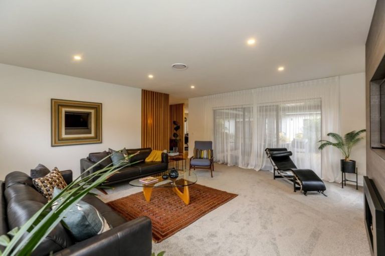 Photo of property in 3 Ryder Drive, Waiwhakaiho, New Plymouth, 4312