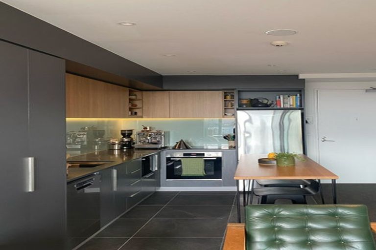 Photo of property in 605/1 Buscomb Avenue, Henderson, Auckland, 0610