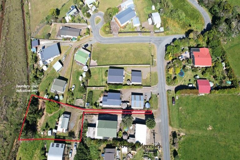 Photo of property in 32 Sandy Beach Road, Tinopai, 0593