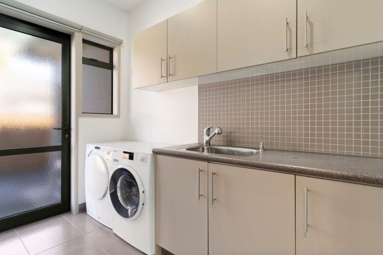 Photo of property in 35 Aranui Drive, Papamoa Beach, Papamoa, 3118