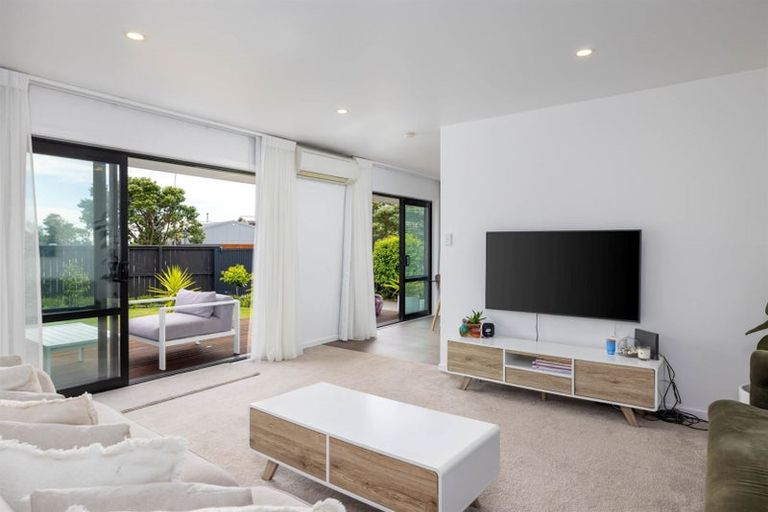 Photo of property in 87 Beachville Road, Redcliffs, Christchurch, 8081