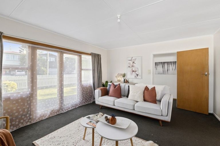 Photo of property in 46 Lupin Road, Otaki, 5512