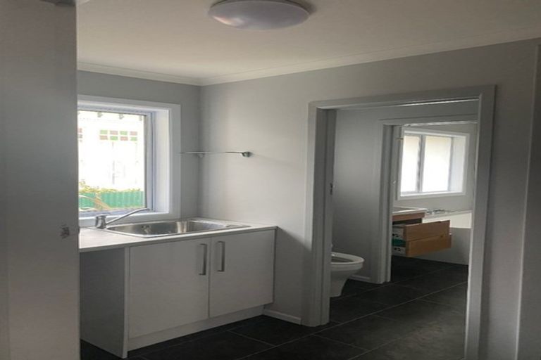 Photo of property in 30 Queen Street, Winton, 9720