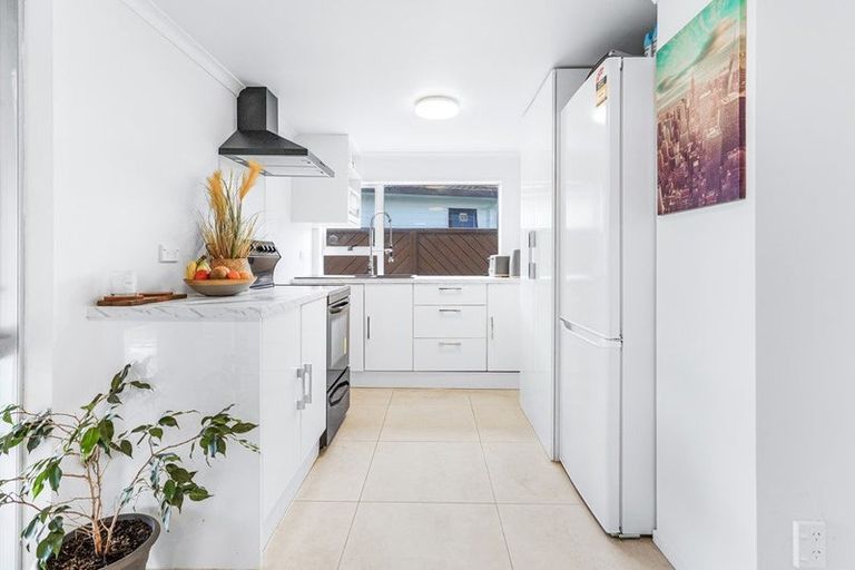 Photo of property in 16 Shelley Jane Place, Dinsdale, Hamilton, 3204