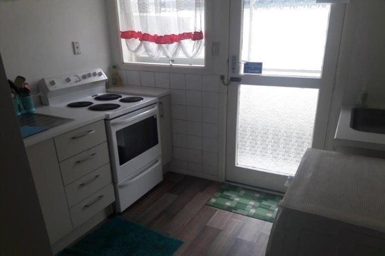 Photo of property in 2/504 Barbadoes Street, Edgeware, Christchurch, 8013