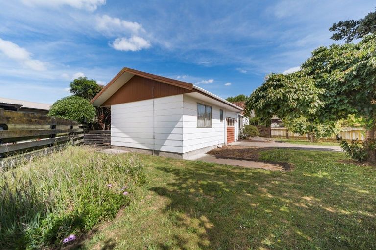 Photo of property in 327 Cambridge Avenue, Ashhurst, 4810