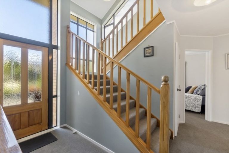 Photo of property in 16 Prospect Place, Western Heights, Hamilton, 3200