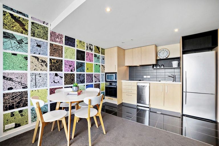 Photo of property in Nouvo Apartments, 4a/21 Rugby Street, Mount Cook, Wellington, 6021