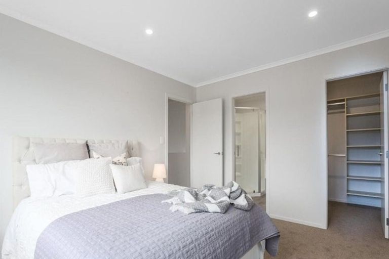 Photo of property in 20 Breakwater Way, Whitby, Porirua, 5024