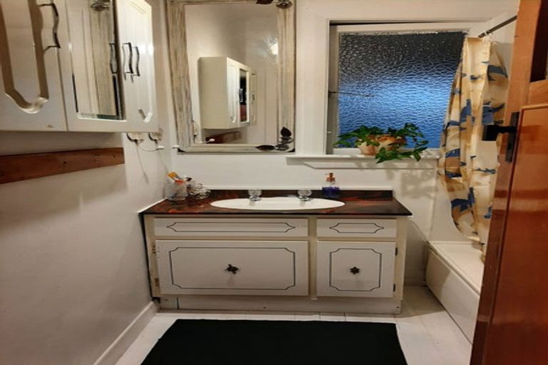 Photo of property in 53 Nelson Quay, Cobden, Greymouth, 7802