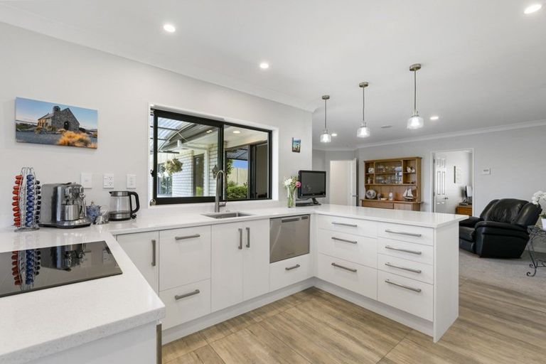 Photo of property in 39 Donnington Place, Bethlehem, Tauranga, 3110