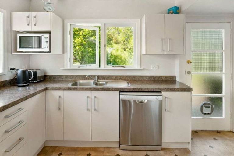 Photo of property in 37 Elliott Crescent, Owhata, Rotorua, 3010