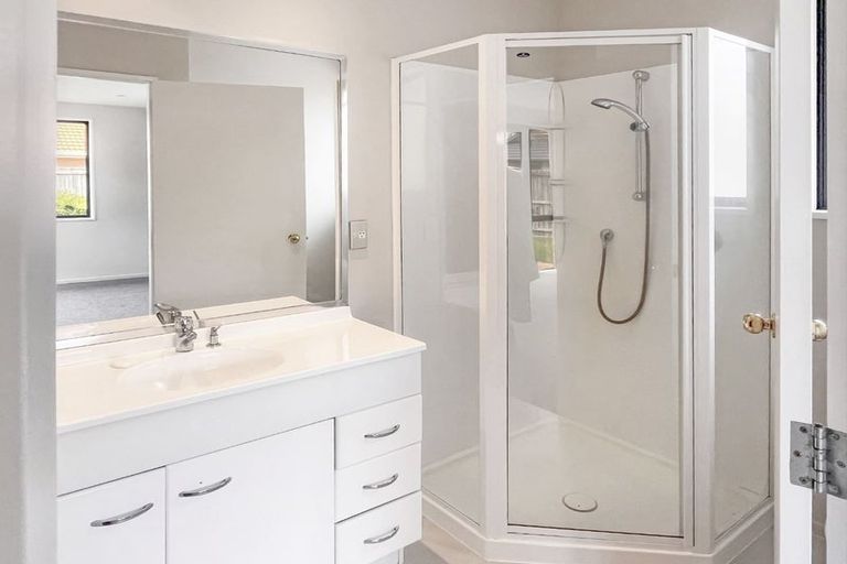 Photo of property in 6 Joe Burns Place, Wigram, Christchurch, 8042