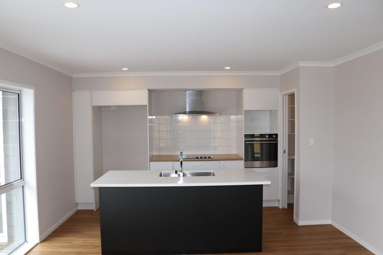 Photo of property in 75 Dunkeld Drive, Papamoa, 3118