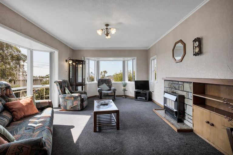 Photo of property in 3 Watene Crescent, Waitara, 4320