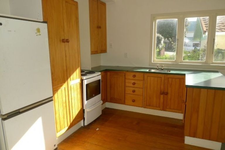 Photo of property in 365 Kapiti Road, Paraparaumu Beach, Paraparaumu, 5032