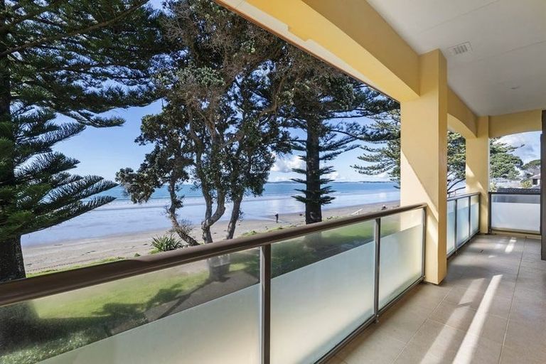 Photo of property in 4a Noel Avenue, Orewa, 0931