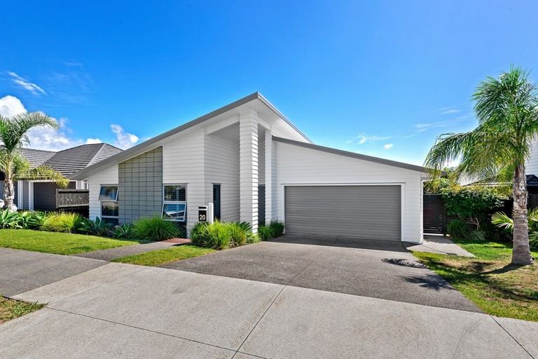 Photo of property in 20 Arriere Lane, Silverdale, 0932