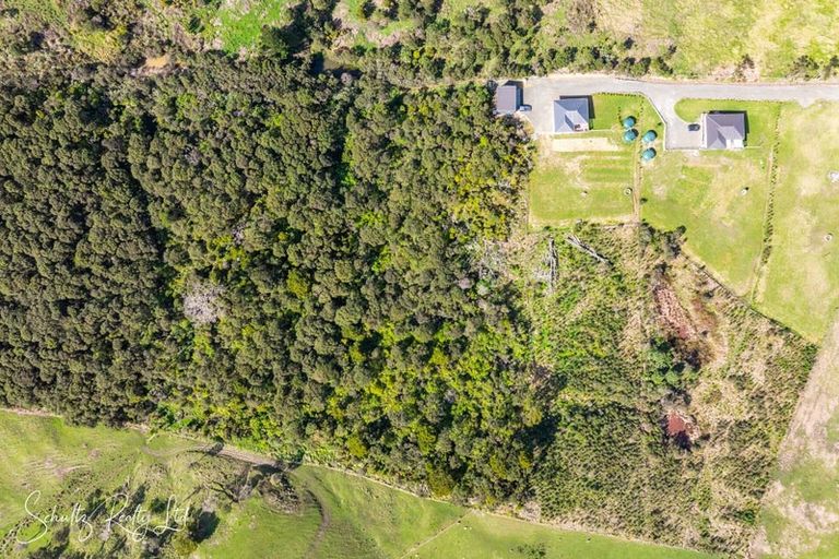 Photo of property in 65c Otara Road, Kaiwaka, 0573