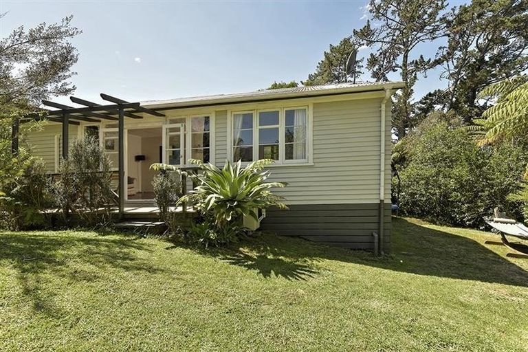 Photo of property in 7/331 Royal Road, Massey, Auckland, 0614