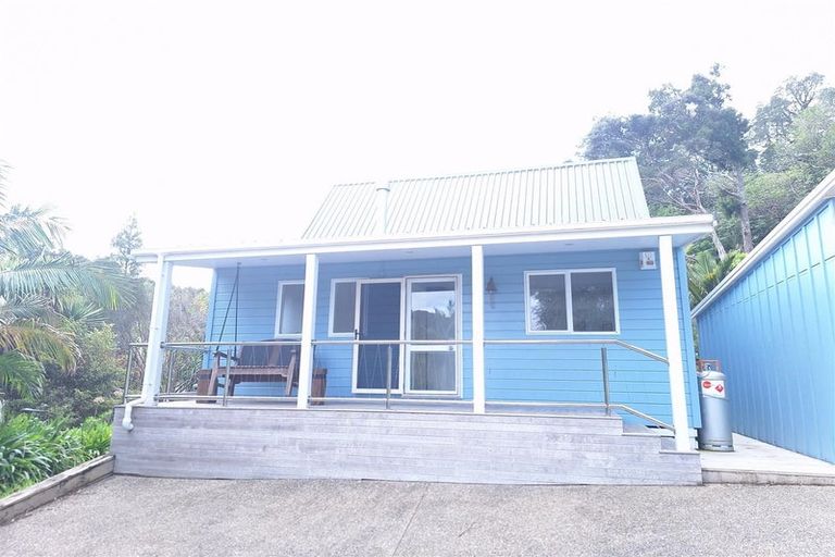 Photo of property in 55 Buckleton Road, Tawharanui Peninsula, Matakana, 0986