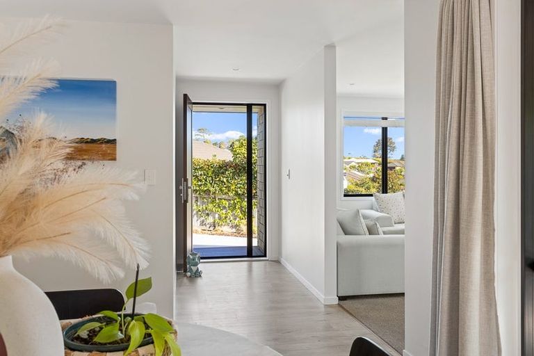 Photo of property in 6 Parkdale Close, Snells Beach, 0920