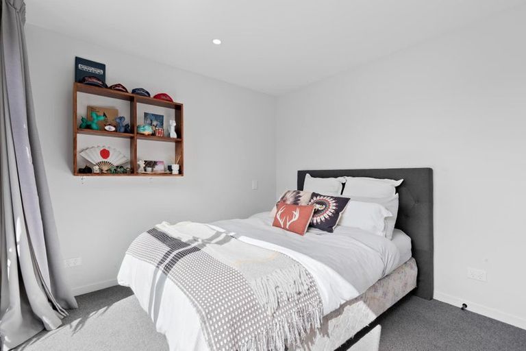 Photo of property in 1 Hewson Crescent, Lake Hawea, Wanaka, 9382