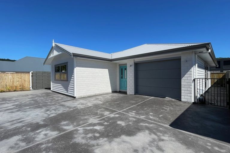 Photo of property in 36d Whitemans Road, Silverstream, Upper Hutt, 5019