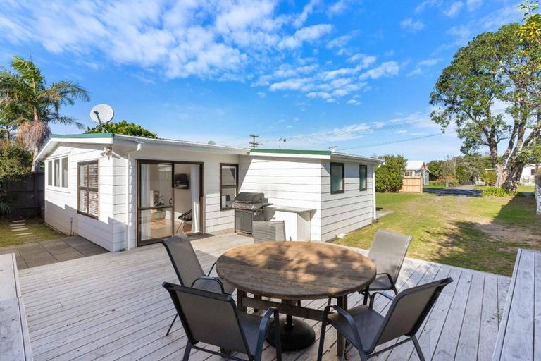 Photo of property in 204 Hetherington Road, Whangamata, 3620