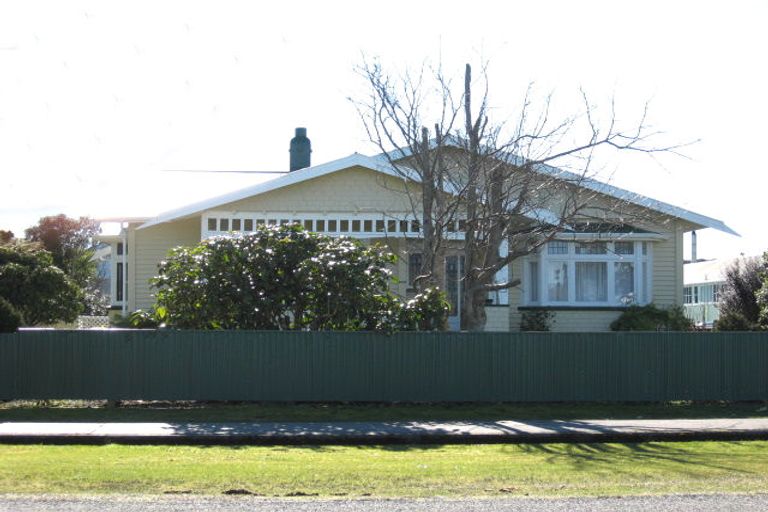 Photo of property in 120 Hampden Street, Hokitika, 7810