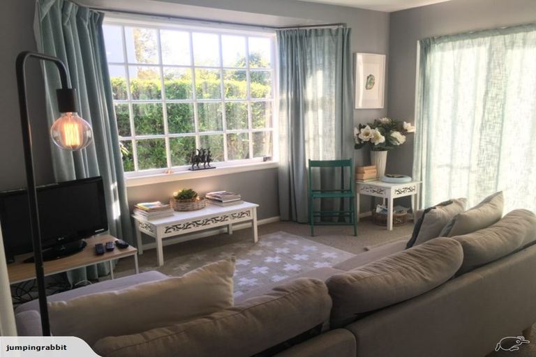 Photo of property in 2/57 Saint Albans Street, St Albans, Christchurch, 8014