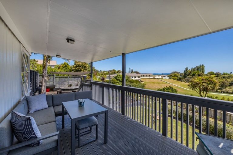 Photo of property in 28 Berghan Road, Coopers Beach, 0420