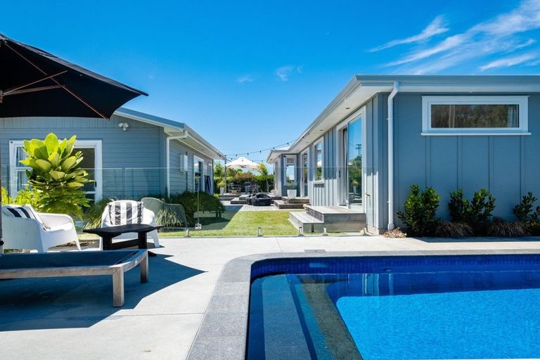 Photo of property in 19 Harper Road, Waimarama, 4294