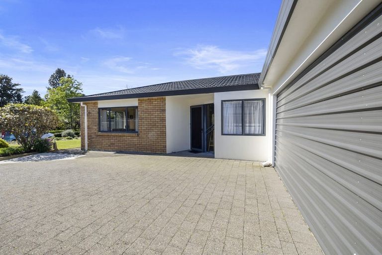 Photo of property in 26 Frank Wilson Terrace, Welbourn, New Plymouth, 4312