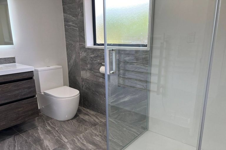 Photo of property in 11 Stedley Place, Heathcote Valley, Christchurch, 8022