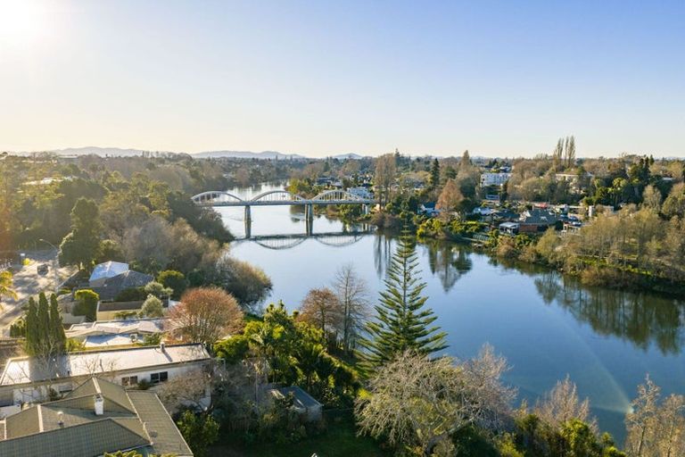 Photo of property in 4/1222 Victoria Street, Whitiora, Hamilton, 3200