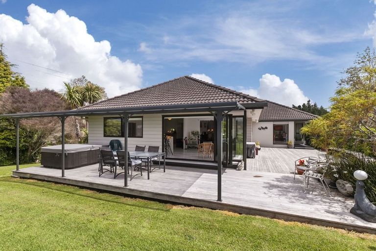 Photo of property in 76 Wake Road, Coatesville, Albany, 0793