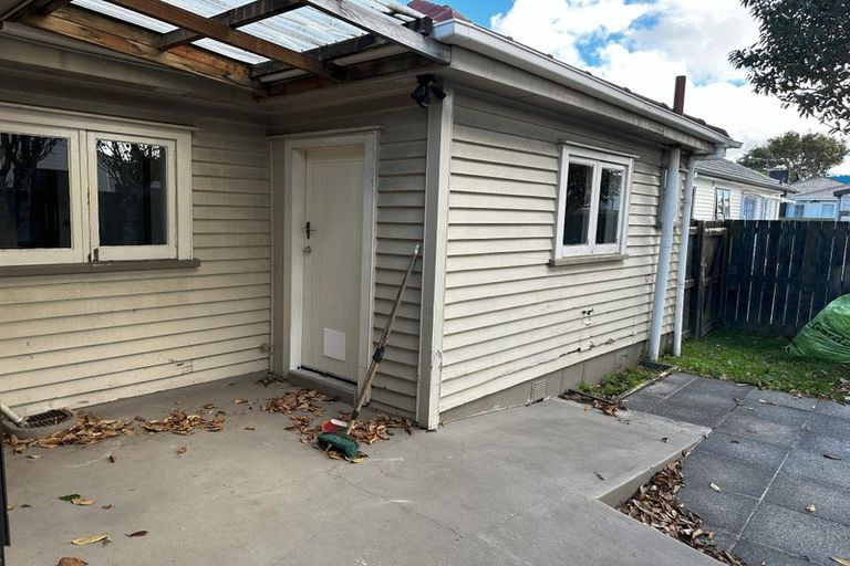 Photo of property in 62 Settlement Road, Papakura, 2110