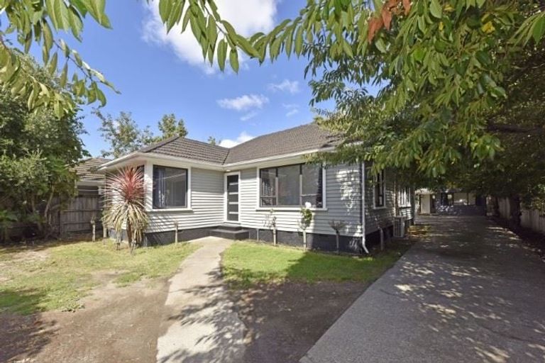 Photo of property in 6 Curletts Road, Sockburn, Christchurch, 8042